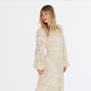 Topaz Gown in Tea Dripped Lace